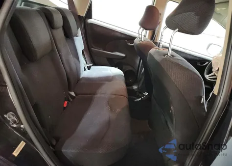 2013 Honda Fit Sport z USA, uszkodzony, nr VIN JHMGE8H51DC019562